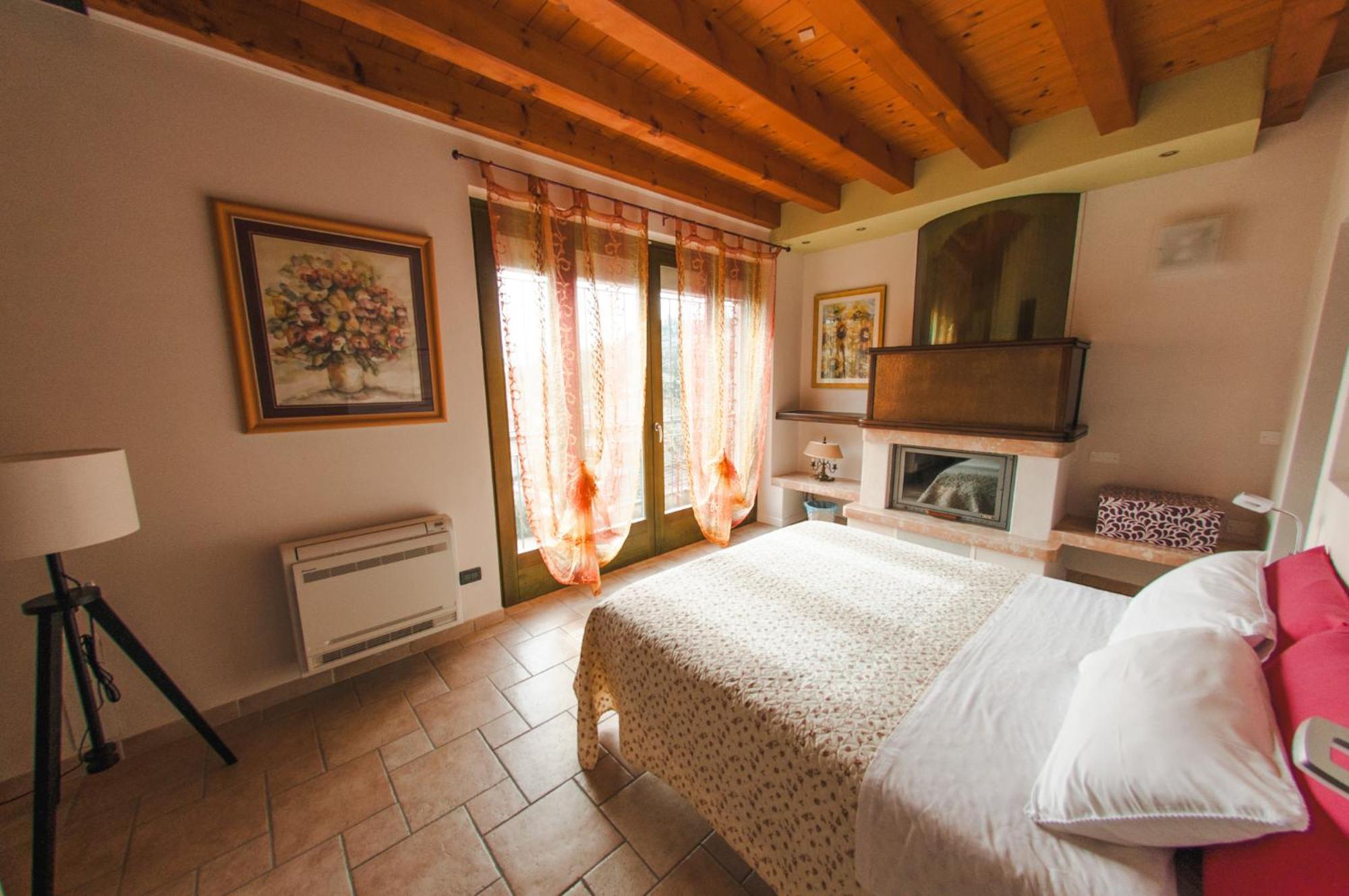 Apartamento Casale Manzoni Verona Exterior foto