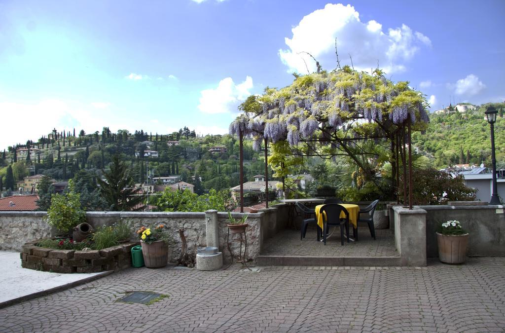 Apartamento Casale Manzoni Verona Exterior foto