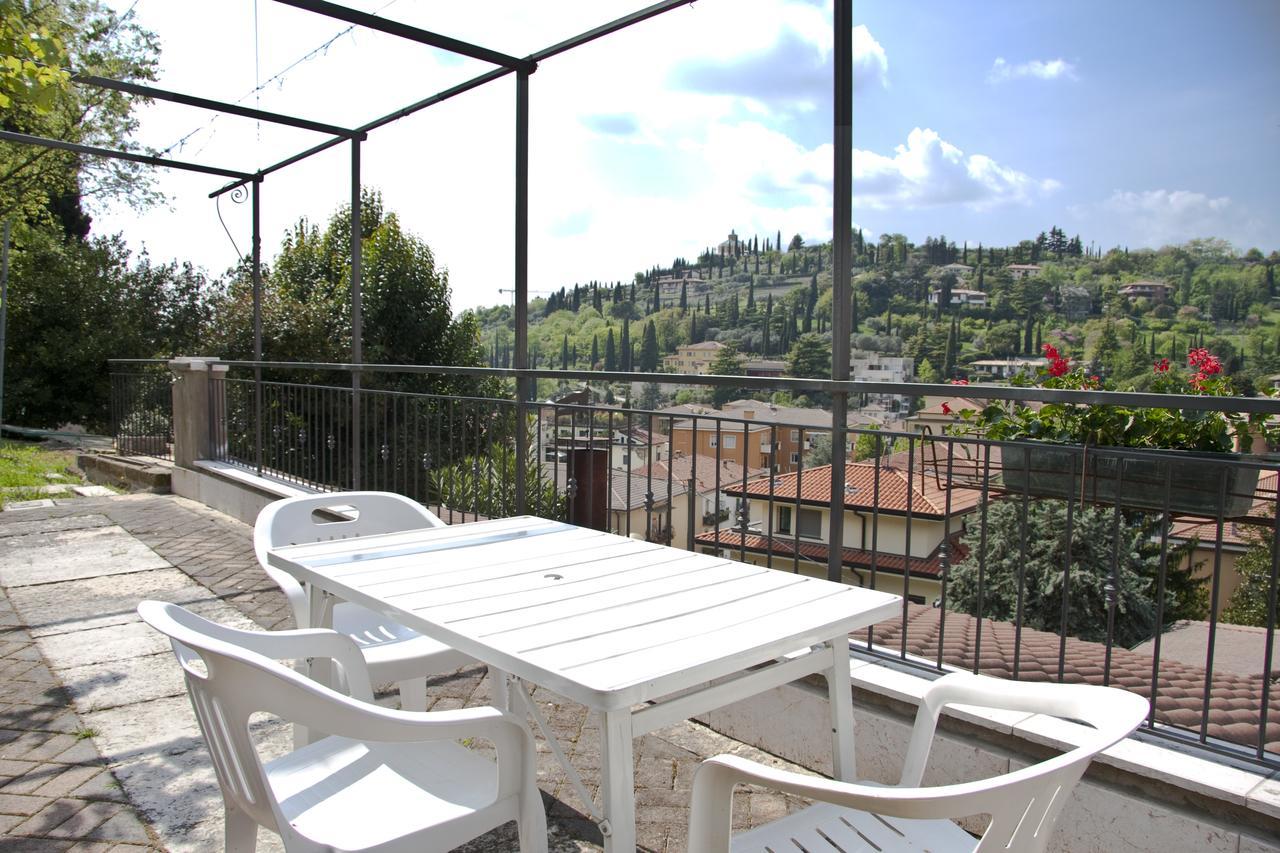 Apartamento Casale Manzoni Verona Exterior foto